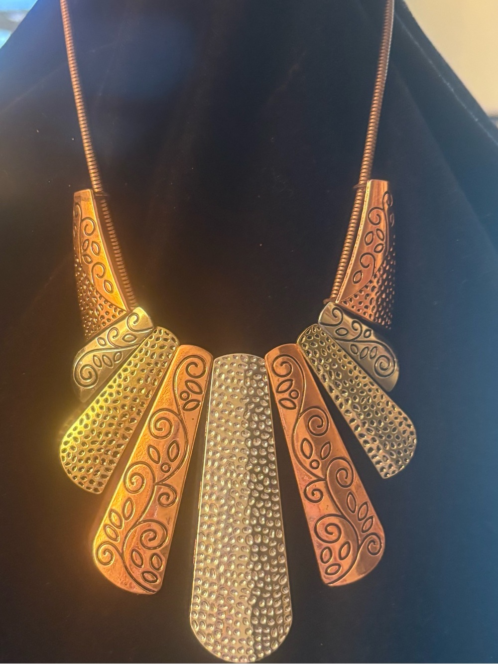 Elegant Two-Tone Gold and Copper Statement Necklace by